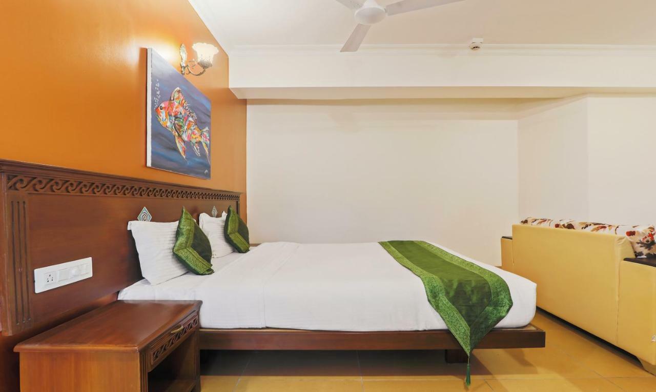 Treebo Premium Dona Eliza, 700 Metres From Calangute Beach Eksteriør billede
